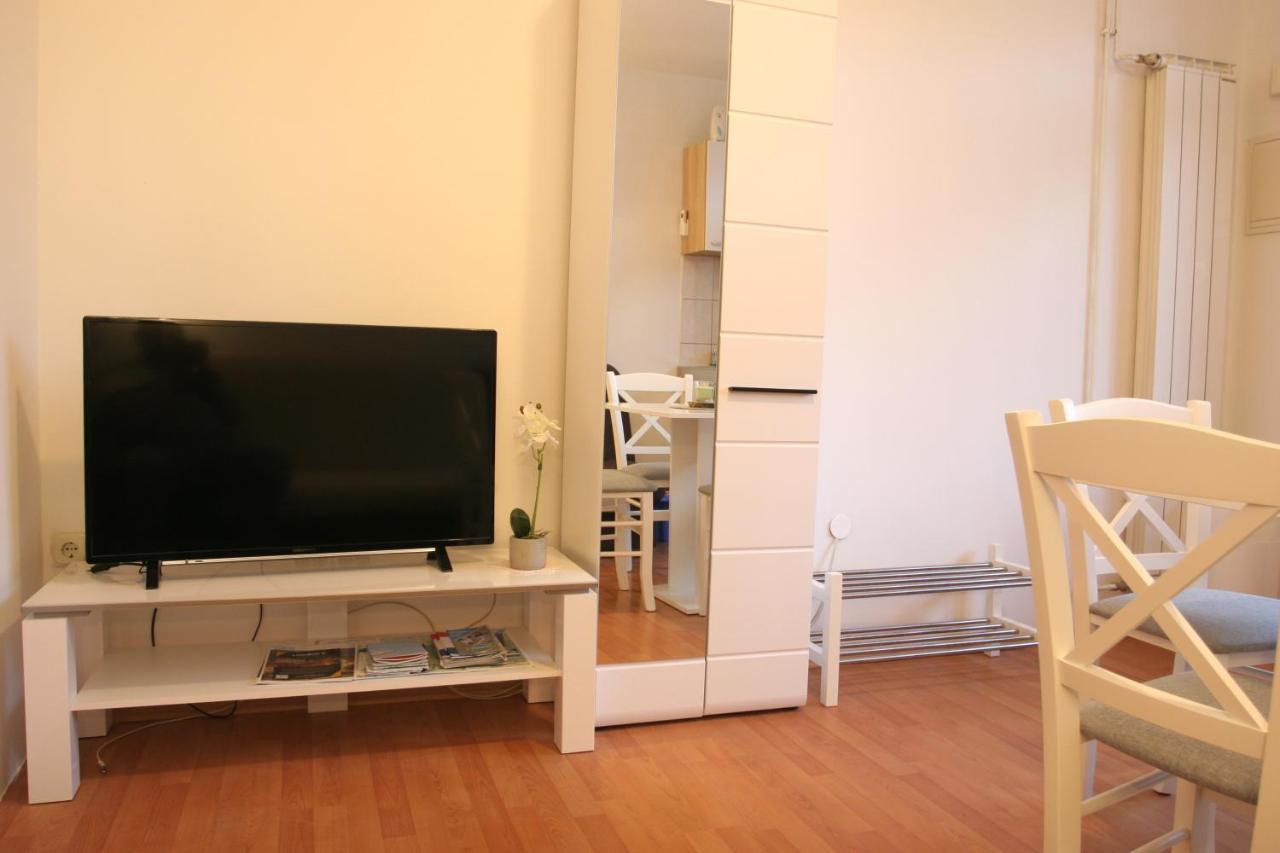 Studio Apartman Maria Čavle Eksteriør bilde
